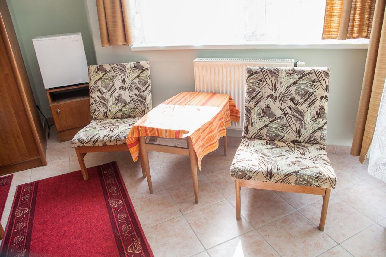 Izabella Panzio Bed & Breakfast Hajduszoboszlo Exterior photo